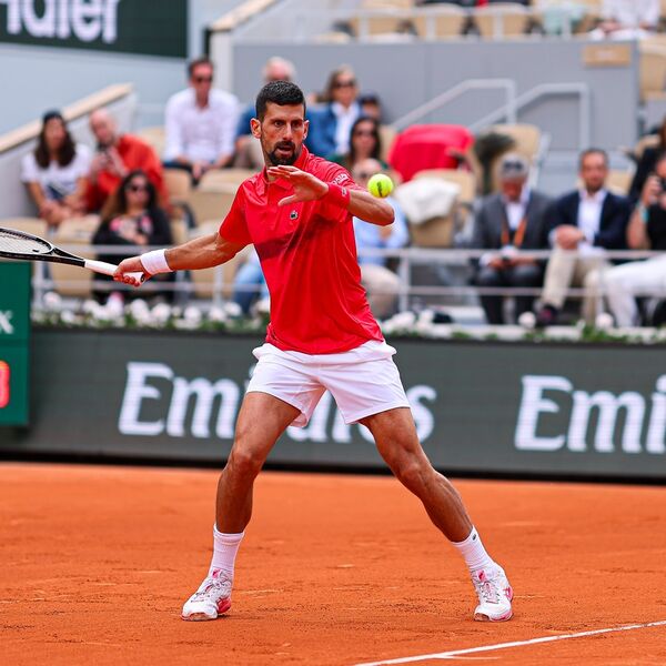 Tenis